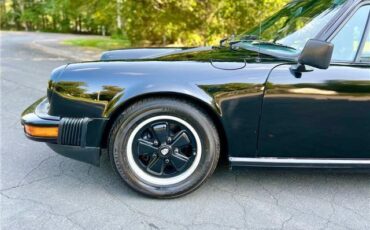 Porsche-911S-Coupe-Sunroof-1975-4