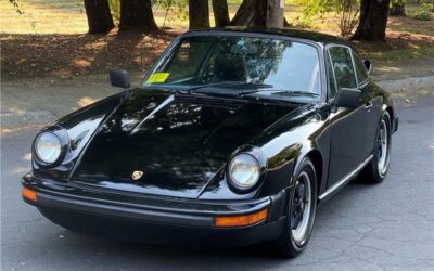 Porsche 911S Coupe Sunroof 1975 --