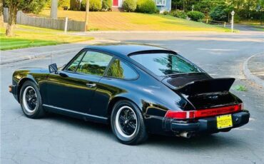 Porsche-911S-Coupe-Sunroof-1975-7