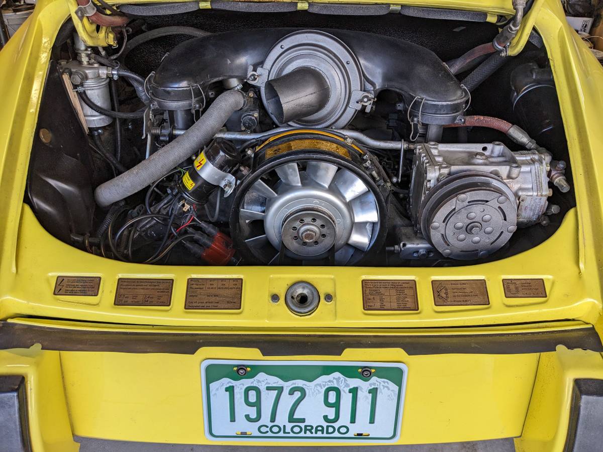 Porsche-911t-targa-1972-yellow-1