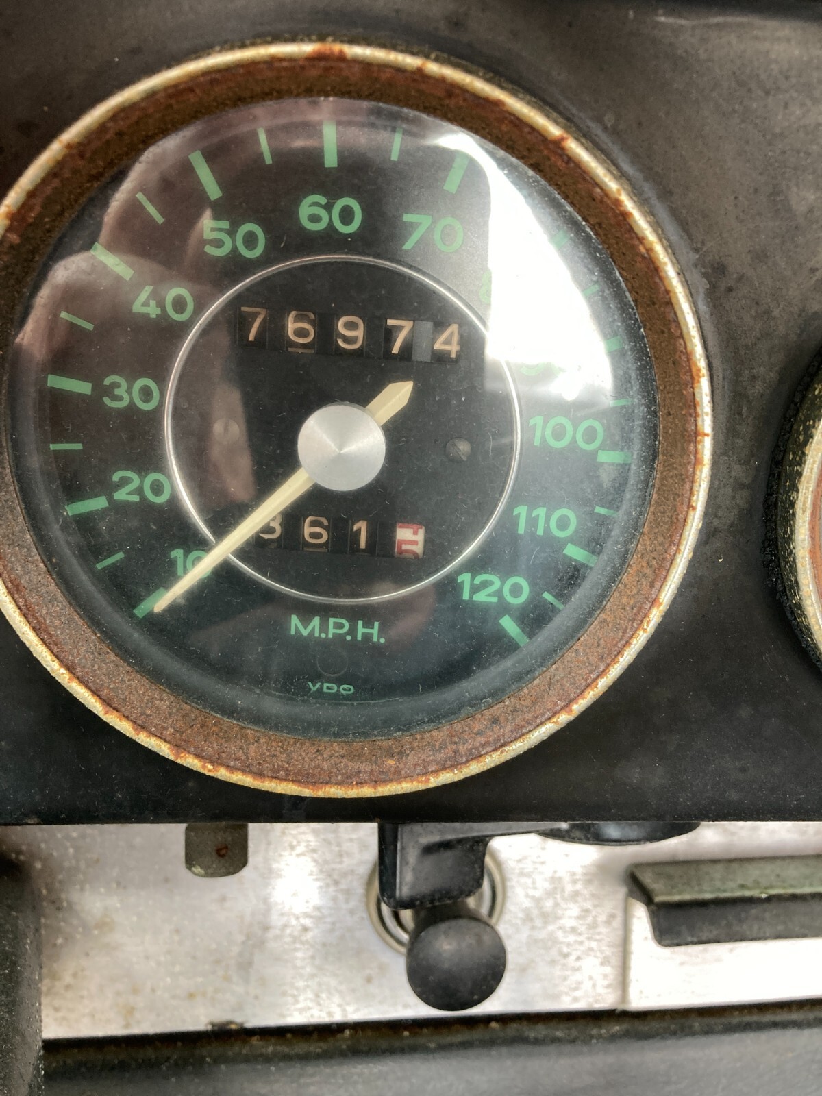 Porsche-912-1967-Coupe-17