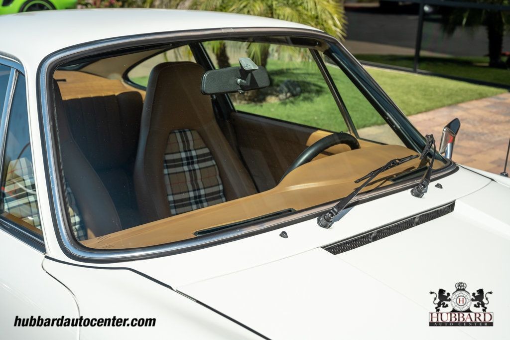Porsche-912-1976-Coupe-9