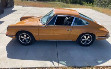 Porsche-912-coupe-1969-custom-1