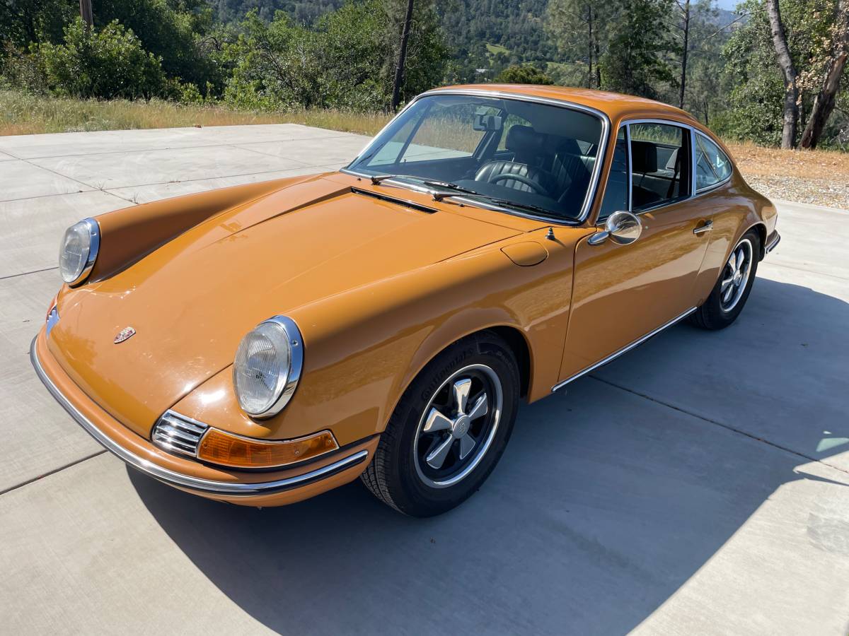 Porsche-912-coupe-1969-custom-5
