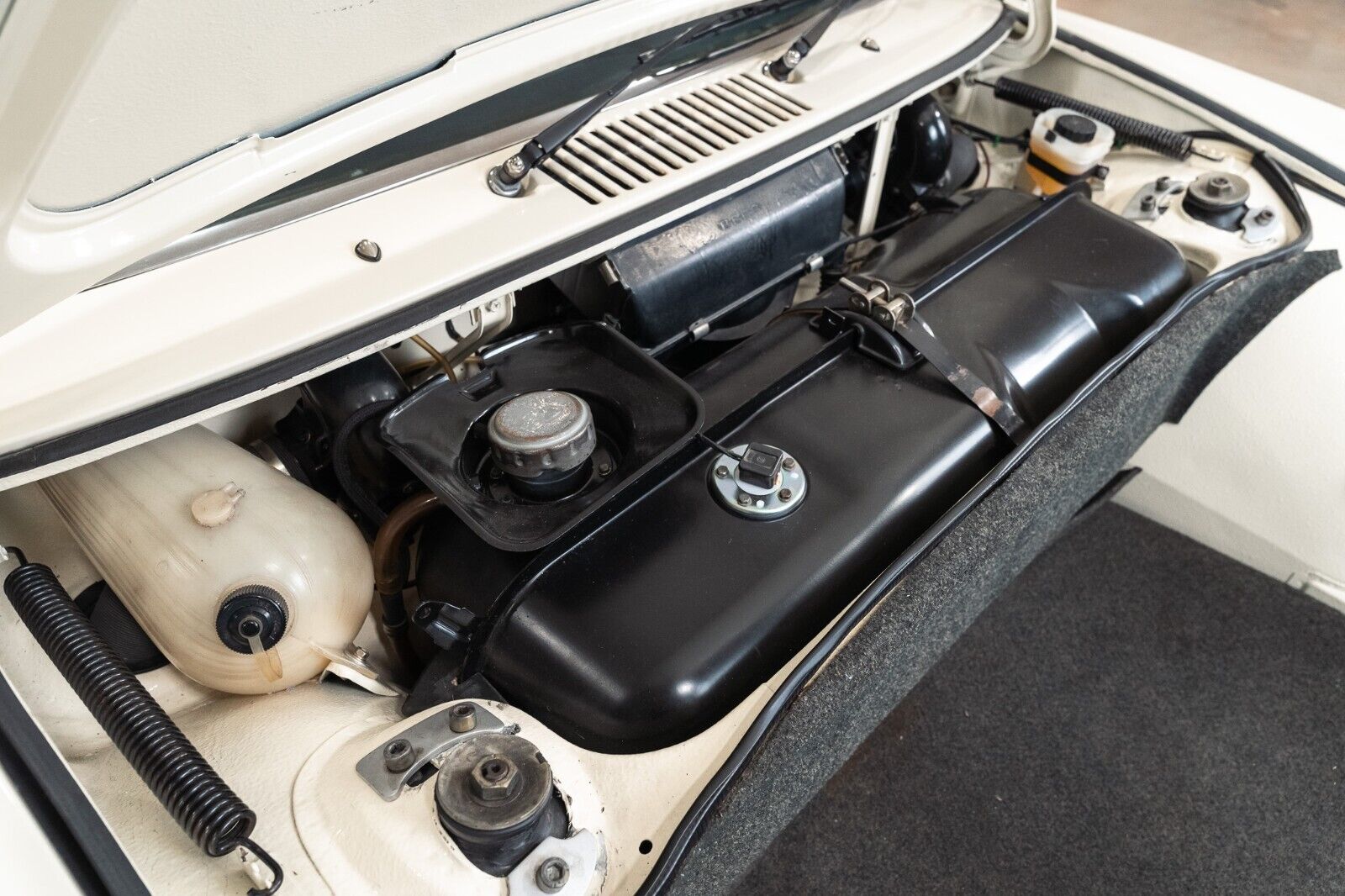Porsche-914-1971-Targa-23