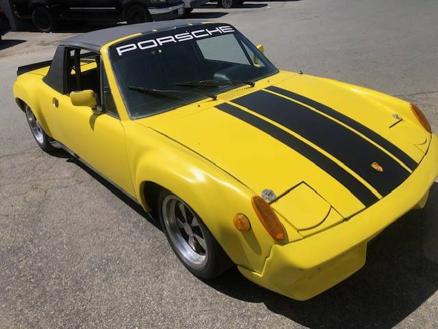 Porsche-914-1975-yellow-4