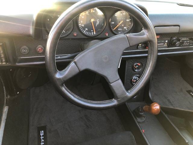 Porsche-914-1975-yellow-8