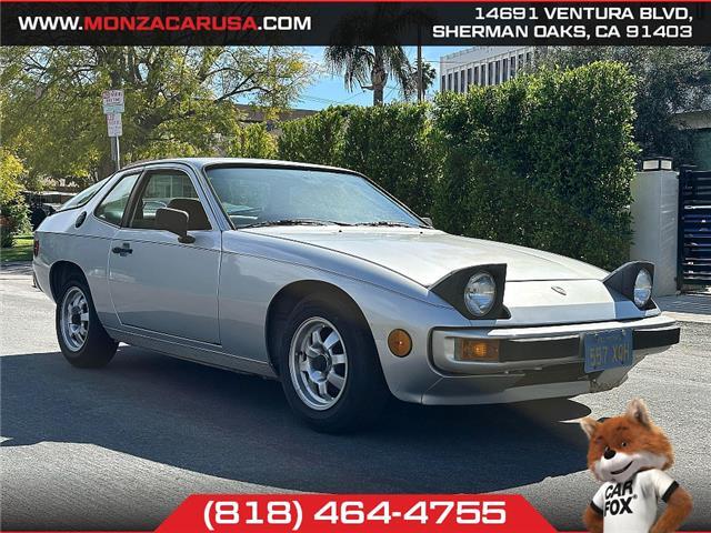 Porsche-924-1978-Coupe-11