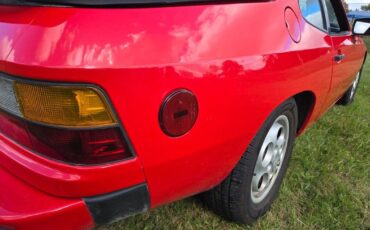 Porsche-924-1987-13