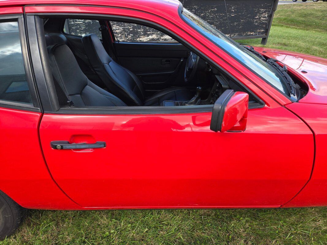 Porsche-924-1987-17