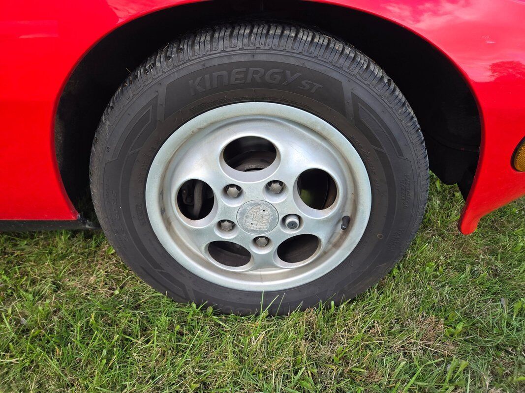 Porsche-924-1987-19