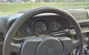 Porsche-924-1987-26