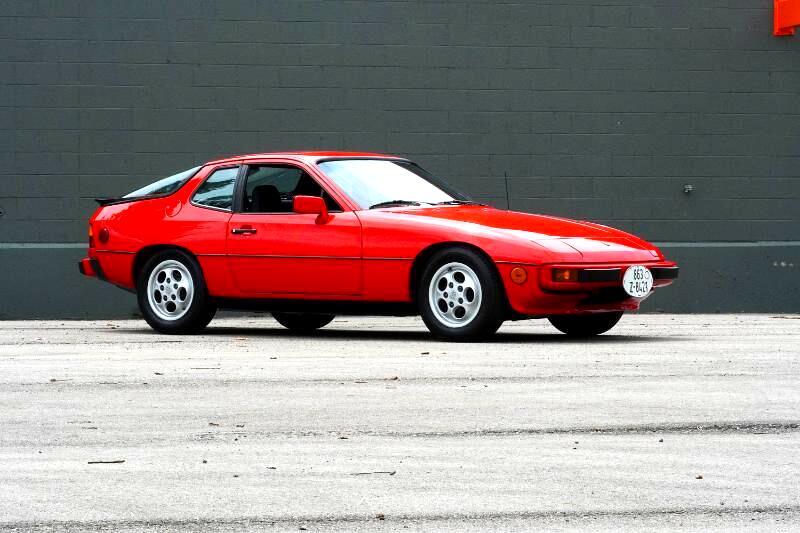 Porsche-924-1987-Coupe-2