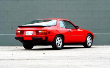 Porsche-924-1987-Coupe-26
