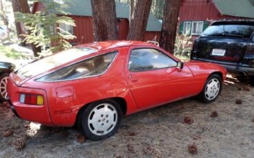 Porsche-928-1979-Coupe-1