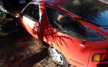 Porsche-928-1979-Coupe-5