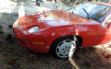 Porsche-928-1979-Coupe-7