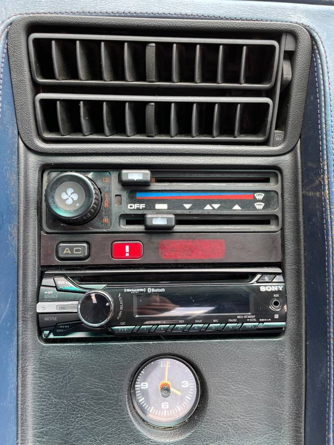 Porsche-928-1980-silver-13