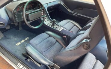 Porsche-928-1980-silver-19