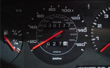Porsche-928-1983-Coupe-15
