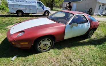 Porsche-928-1983-Coupe-2