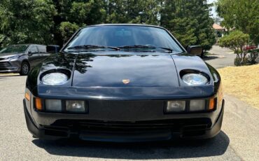Porsche-928-1985-Coupe