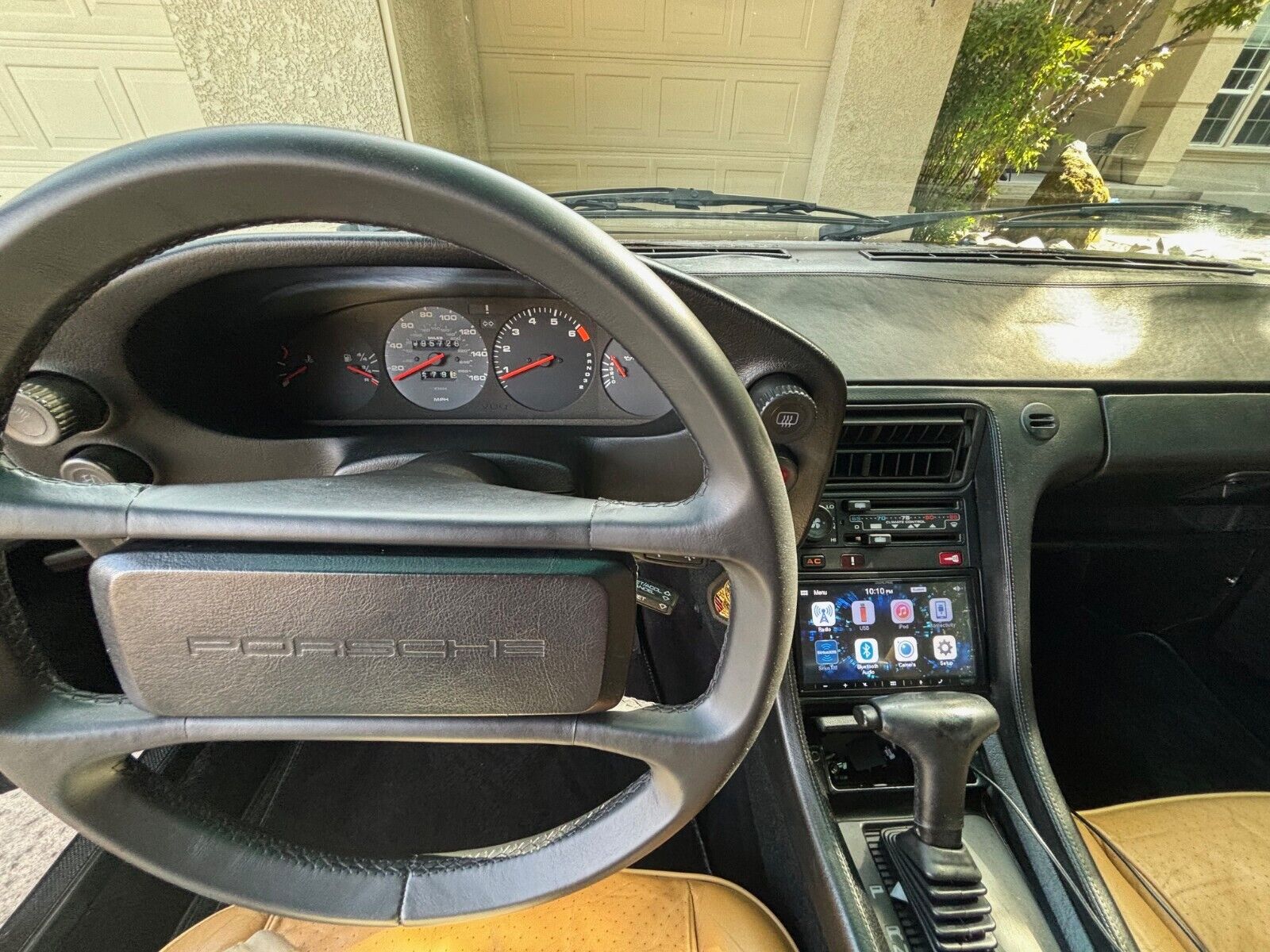 Porsche-928-1985-Coupe-17
