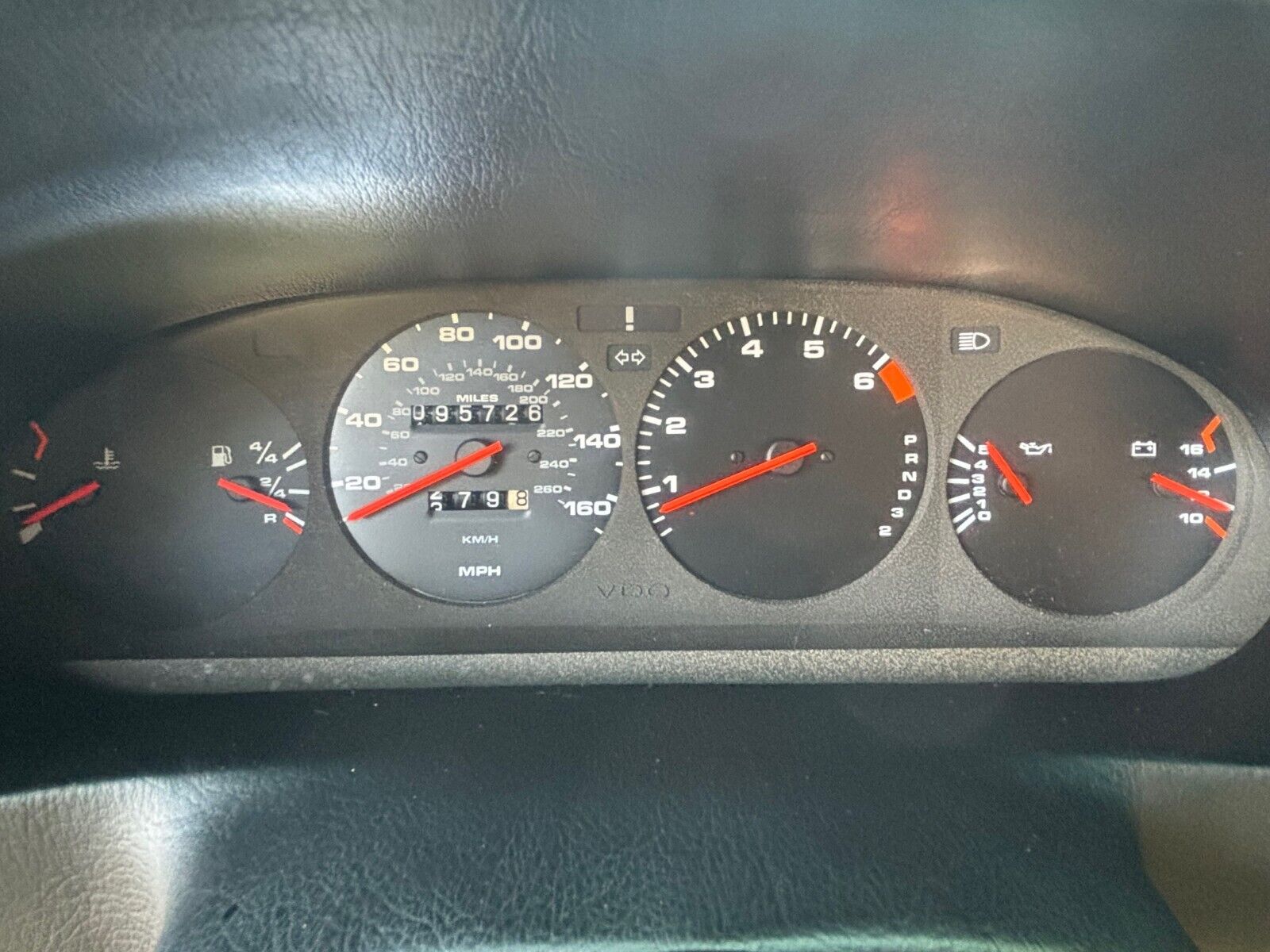 Porsche-928-1985-Coupe-18