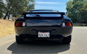 Porsche-928-1985-Coupe-6