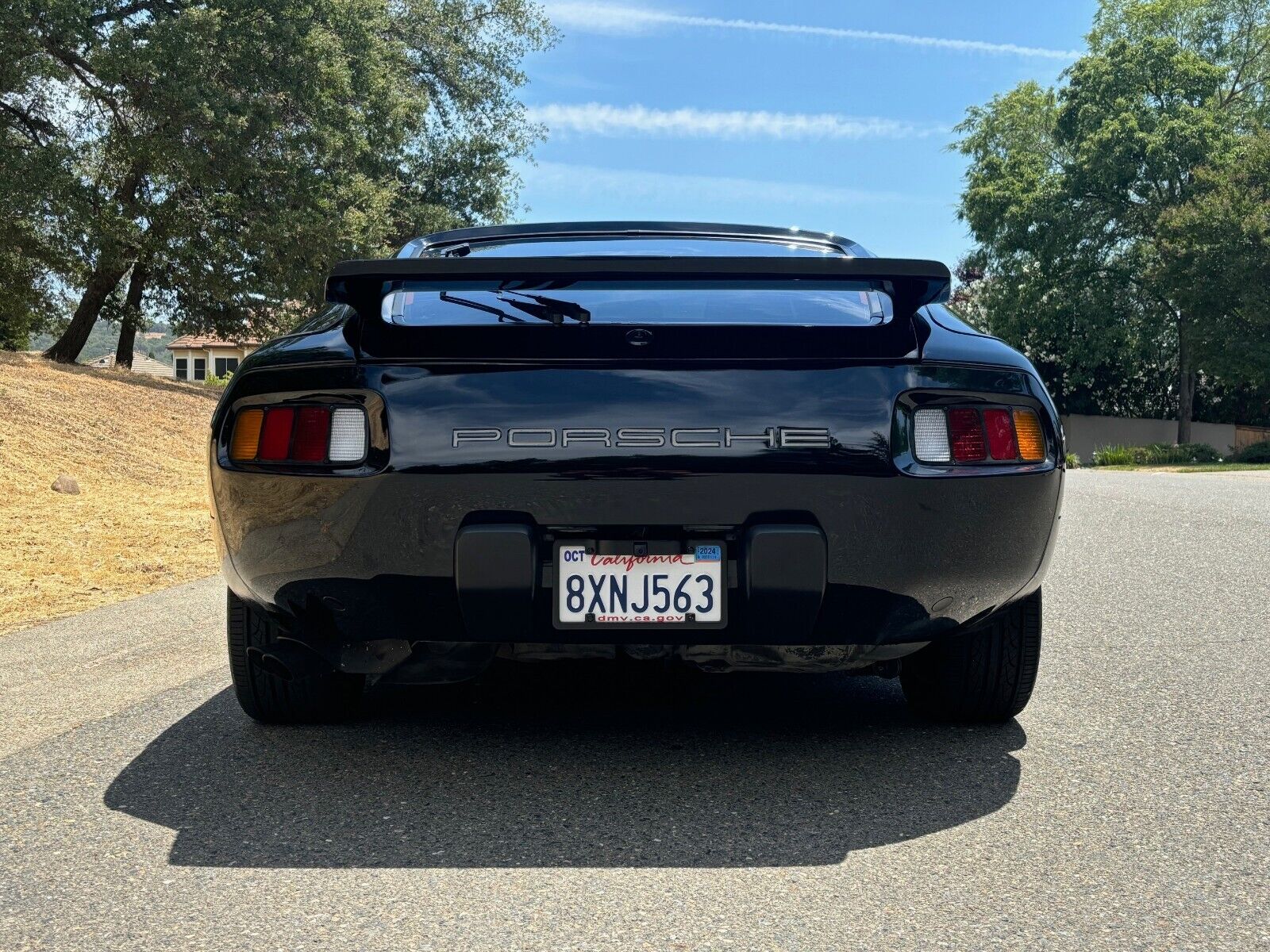 Porsche-928-1985-Coupe-6