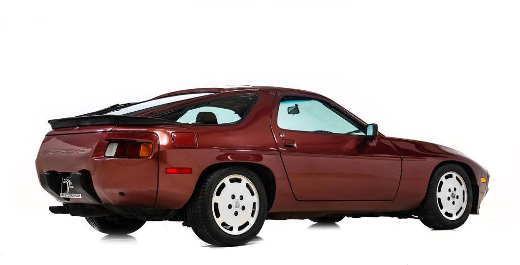 Porsche-928-1985-Coupe-6