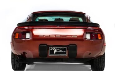 Porsche-928-1985-Coupe-8