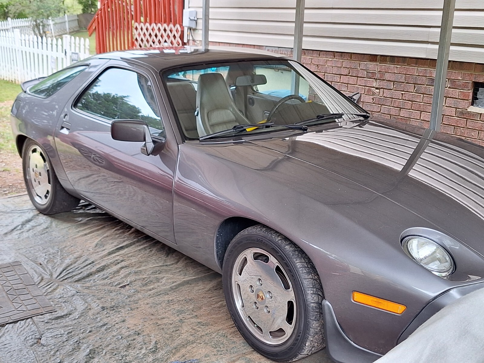 Porsche-928-1986-Coupe-1