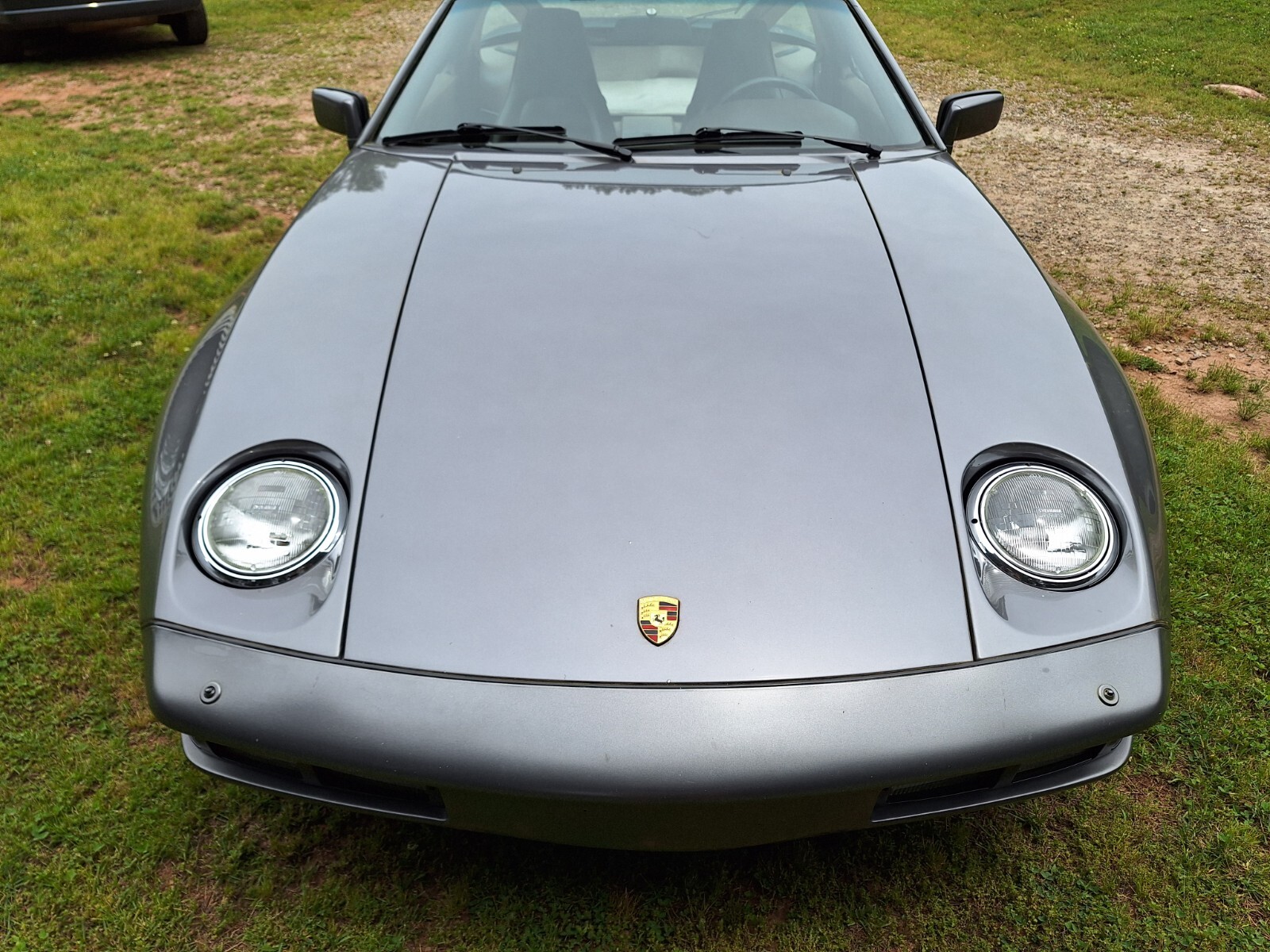 Porsche-928-1986-Coupe-11