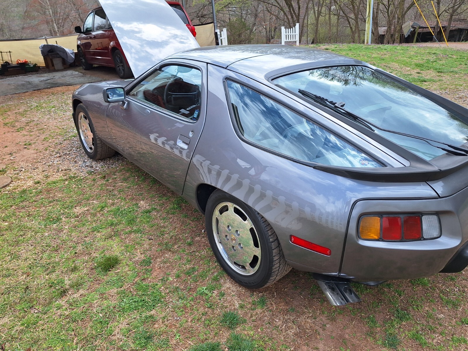Porsche-928-1986-Coupe-5