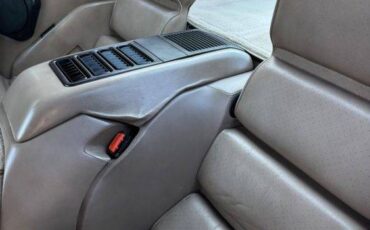 Porsche-928-1986-grey-16