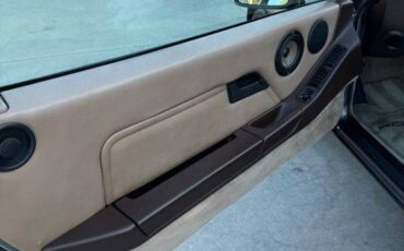 Porsche-928-1986-grey-17