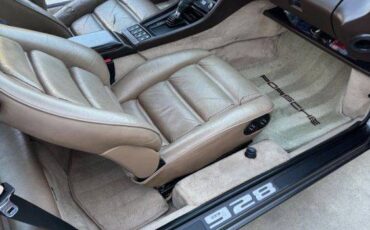 Porsche-928-1986-grey-21