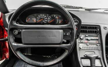 Porsche-928-1987-Hatchback-13