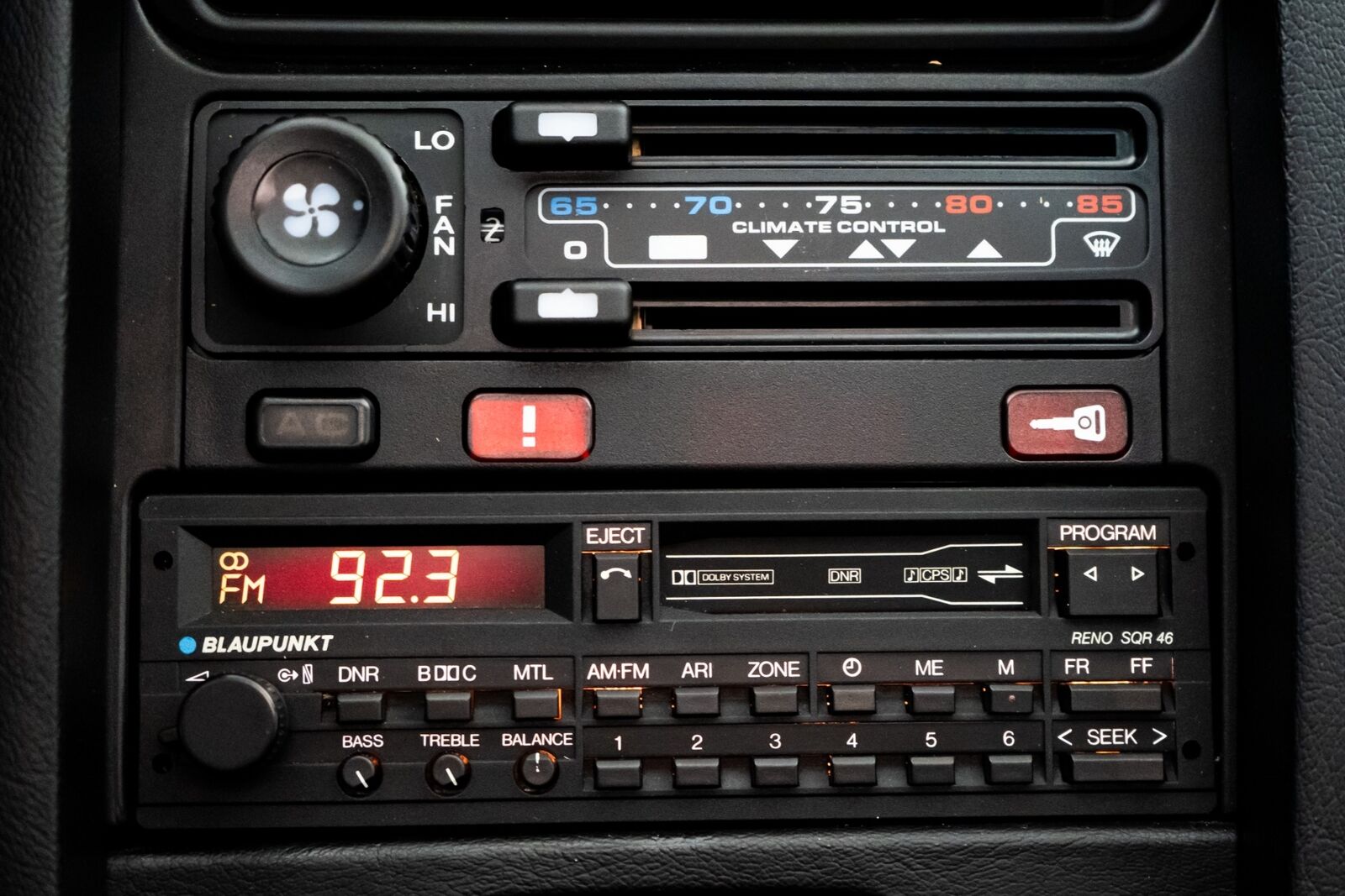 Porsche-928-1987-Hatchback-15