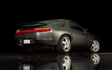 Porsche-928-1993-Coupe-6