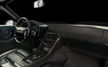 Porsche-928-1993-Coupe-7