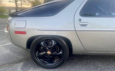 Porsche-928s-1983-silver-3