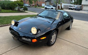 Porsche-928s4-1988-black-8