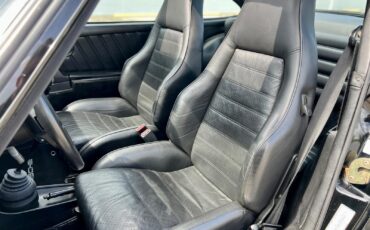 Porsche-930-1979-Coupe-12