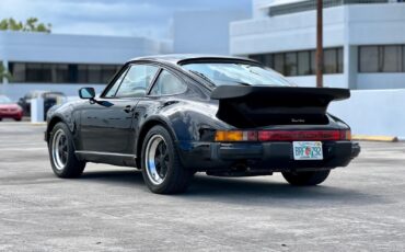 Porsche-930-1979-Coupe-2