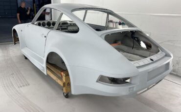 Porsche-930-1982-3