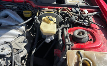 Porsche-944-1986-Coupe-17