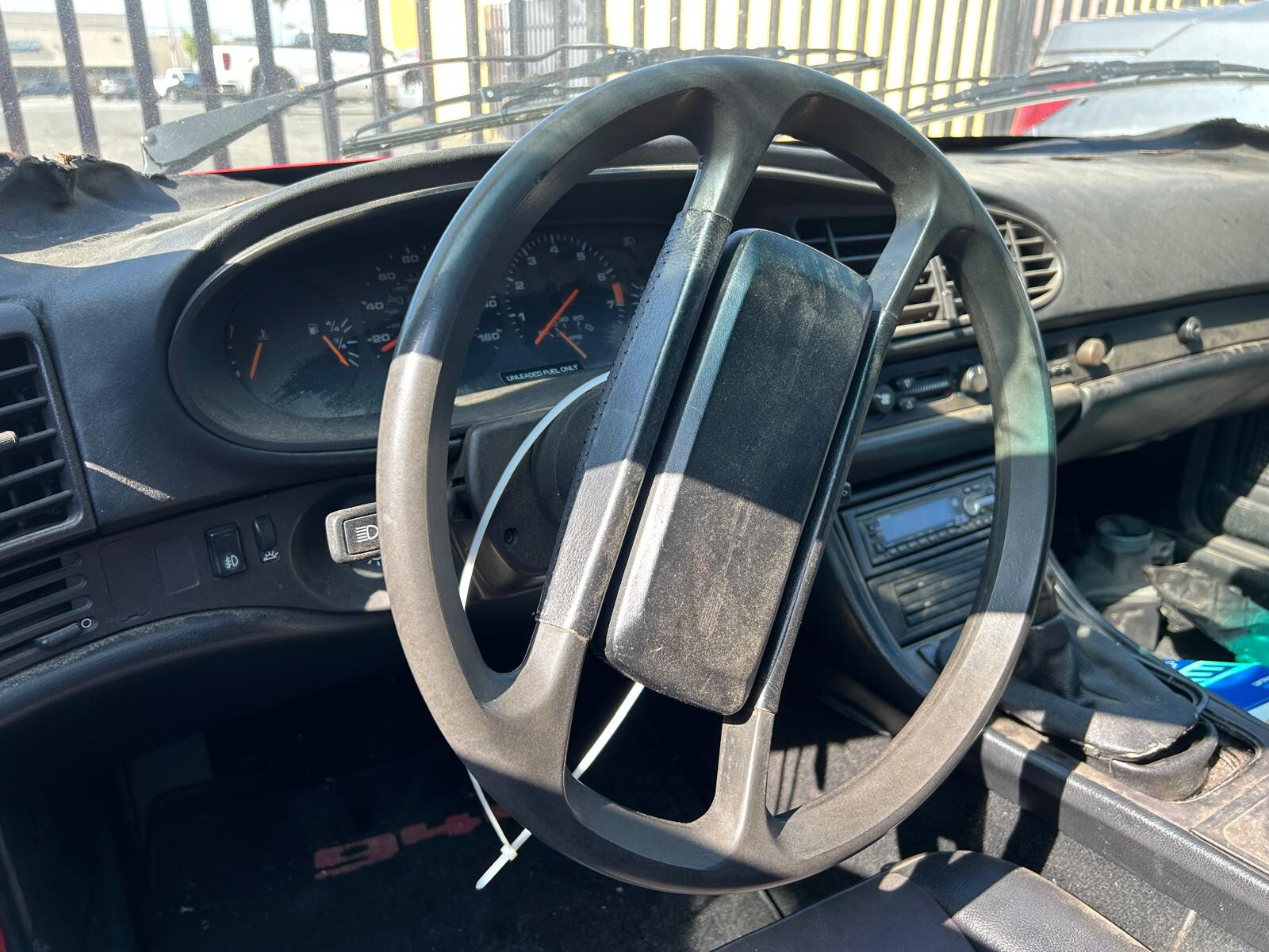 Porsche-944-1986-Coupe-9