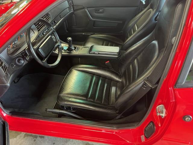 Porsche-944-1987-10